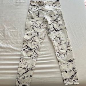Marble Workout Leggings